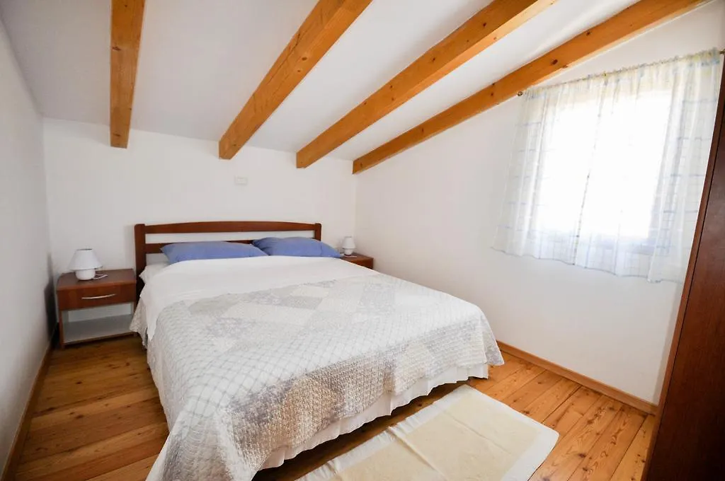 Lisa Apartment Novigrad  Croatia
