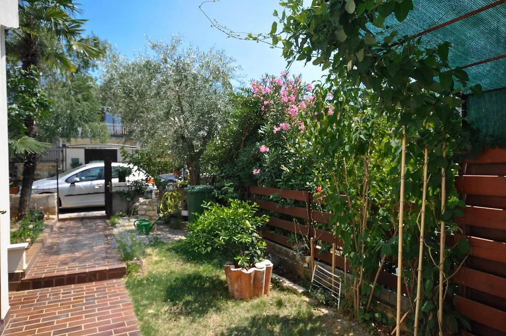 Lisa Apartment Novigrad