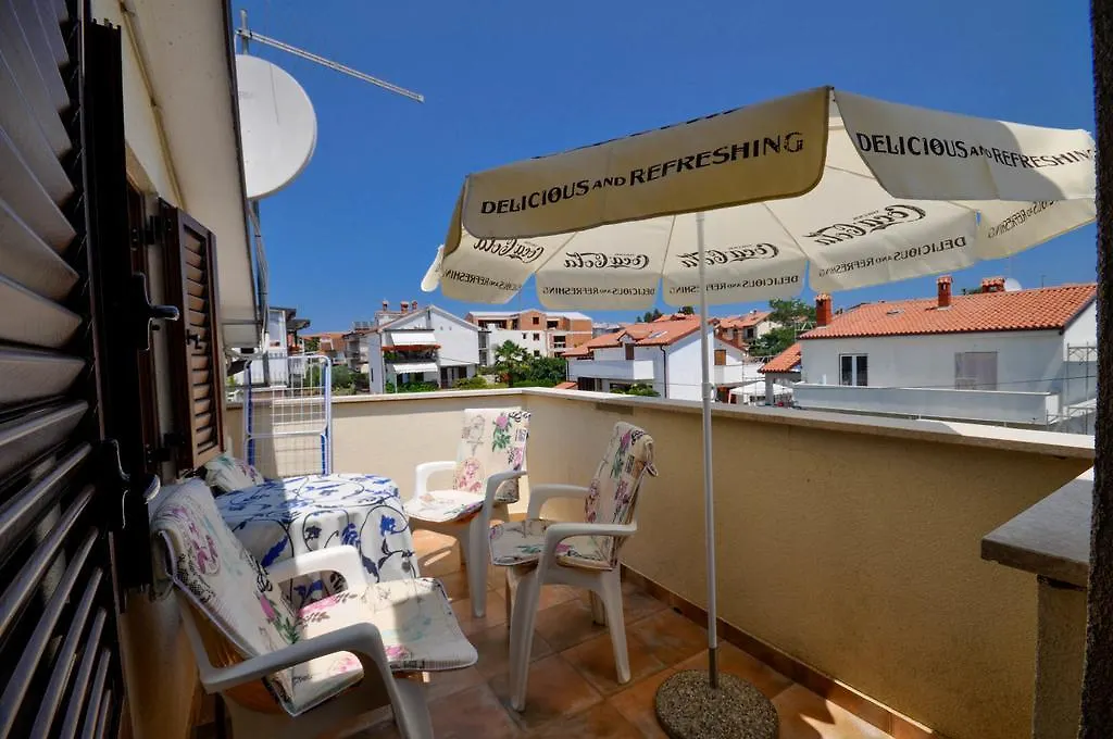 Lisa Apartment Novigrad