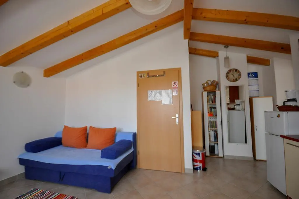 Lisa Apartment Novigrad  Croatia