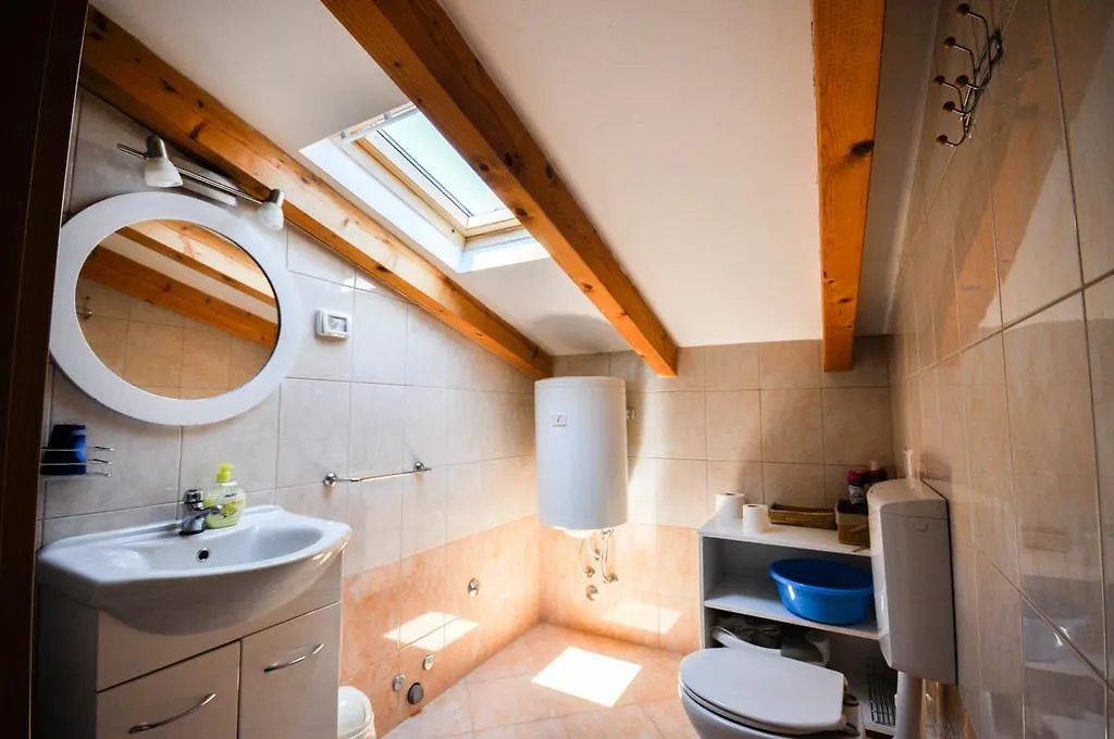 Lisa Apartment Novigrad